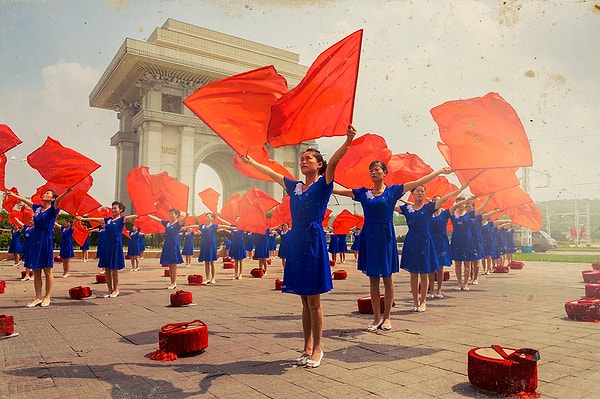 14. Имел ли СССР общую границу с Северной Кореей?