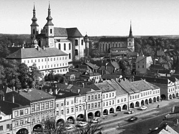 19. А Чехословакии?