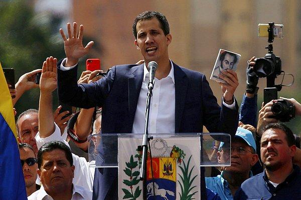 Muhalif lider Guaido'nun mevcut iktidara karşı ilk eylemi 2015 yılına dayanıyor.