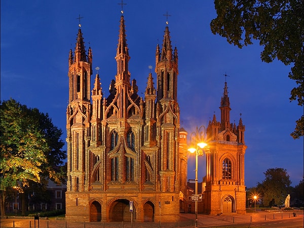 11. Что насчет ее соседки Литвы?