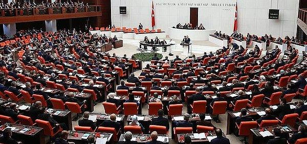 İYİ Parti Grup Başkanvekili Lütfü Türkkan da EYT maliyetinin açıklandığı gibi olmadığını belirtmişti.