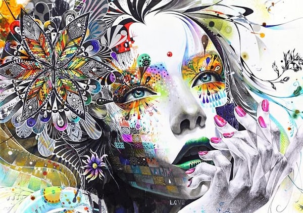 1. Сначала выберите девушку: