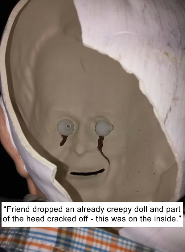 7. Наша Таня громко плачет...Кровавыми слезами.