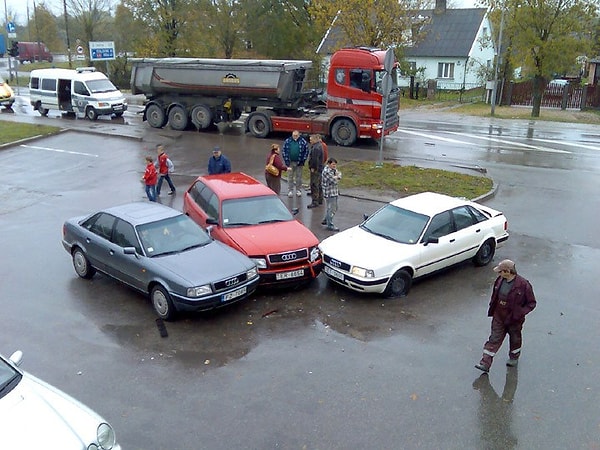 12. Это же надо так "встретиться"!