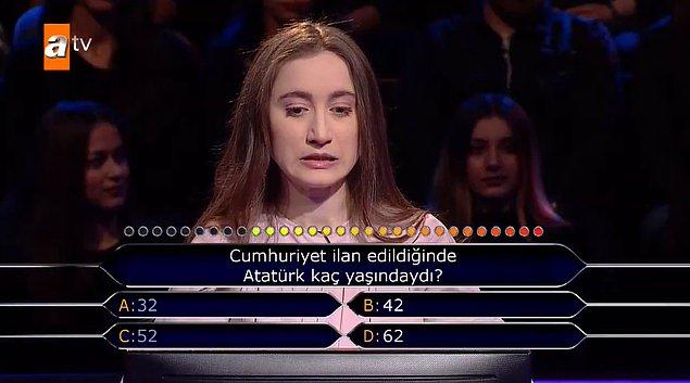 26 Ocak'ta yayınlanan programda sorulan soru şu şekilde; Cumhuriyet ilan edildiğinde Atatürk kaç yaşındaydı?