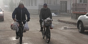 Hayvanlar İçin Pedallıyorlar: 10 Yıldır Bursa'da Sokak Sokak Gezerek Ekmek Toplayan Dedeler