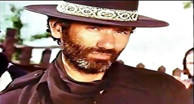 20. Çirkin ve Cesur(1971) - IMDb: 6.2
