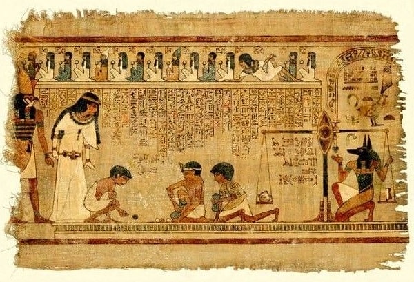 10. Кто изобрел первую в мире бумагу - папирус?