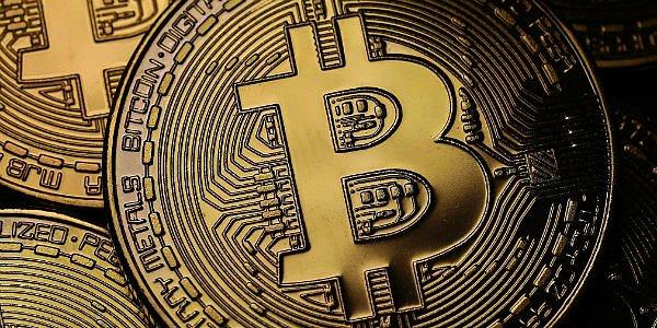 2019'da Bitcoin'i sıkıntılı günler bekliyor olabilir, düşüşünde en büyük rol oynayan faktörler ülkelerin kripto paralarla ilgili düzenlemeleri.