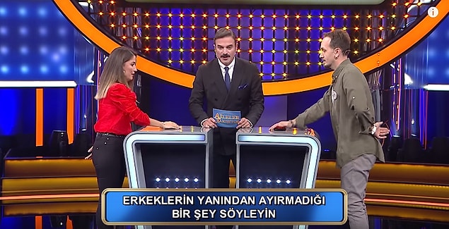 1. Erkeklerin yanından ayırmadığı bir şey söyleyin