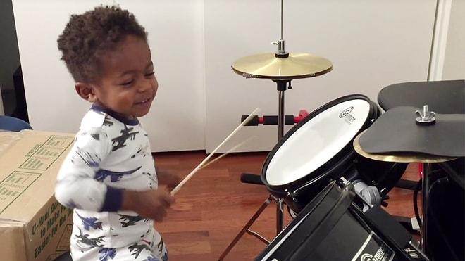 Henüz 4 Yaşında Olmasına Rağmen Performansıyla Büyüleyen Baterist: Justin Wilson
