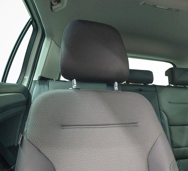3. Ayarlanabilir araç koltuk başlıkları kaza ya da ani fren sırasında güvenlik sağlıyor. Peki bir başka amacı ne olabilir?