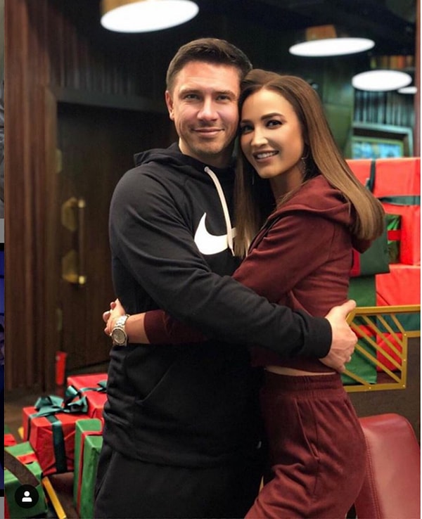 10. Как же без Бузовой?