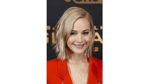 На следующей странице выберите именно эту фотку Дженнифер Лоуренс