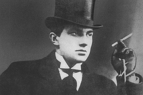 8. Через час отсюда в чистый переулок...