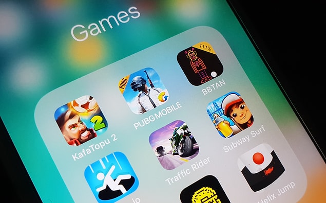 Bu bulut sisteminde Apple'a özel pek çok güzel, senaryolu ve çok oyunculu oyun yapılacağı düşünülüyor. Performansı Xbox gibi konsollarla kıyaslanan Apple ürünleri bu sayede oyun canavarına dönüşebilecek.
