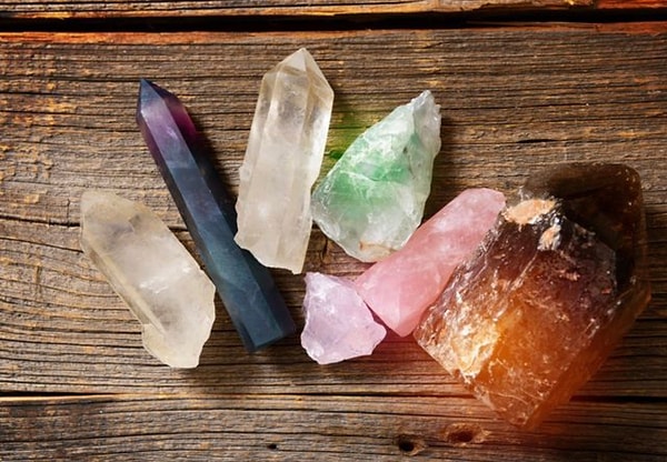 7. Выберите камень: