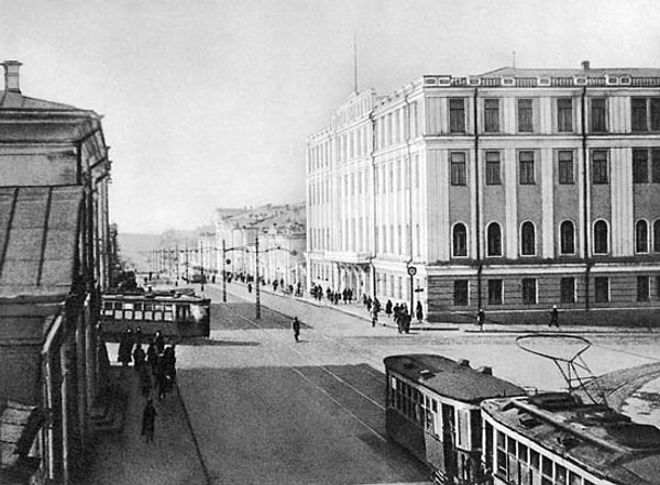 5. Какой город в 1940-1957 годах назывался Молотов?