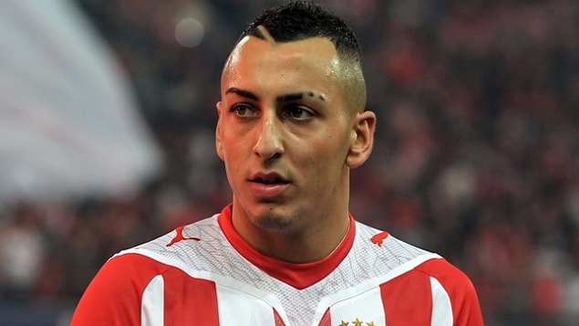 Kariyerine 2005 yılında Almanya’da başlayan deneyimli forvet 2011 yılında Yunan ekibi Olimpiakos’a transfer olmuştu.