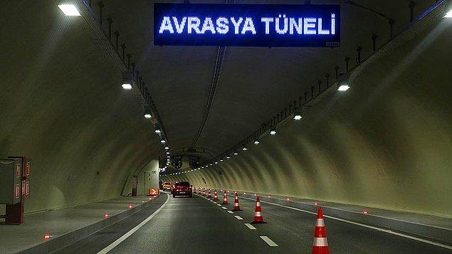 Ancak akşam Ulaştırma Bakanlığı yeni ücret tablosunun Avrasya Tüneli'nin internet sitesine "sehven" konulduğunu duyurdu.