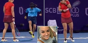 Tenisçinin Raketle Uzaklaştırmaya Çalıştığı Böceği Ayağıyla Ezen Top Toplayıcıdan Şoka Uğratan Hareket!