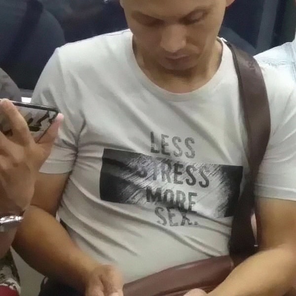 33. Этот парень знает, о чем говорит: «Меньше стресса, больше секса».