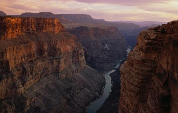 8. Знаете, какая река протекает по «Гранд-Каньону»?