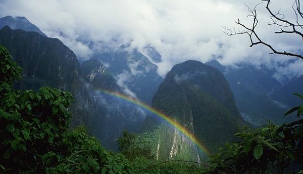 14. И последнее: самый длинный горный хребет в мире?