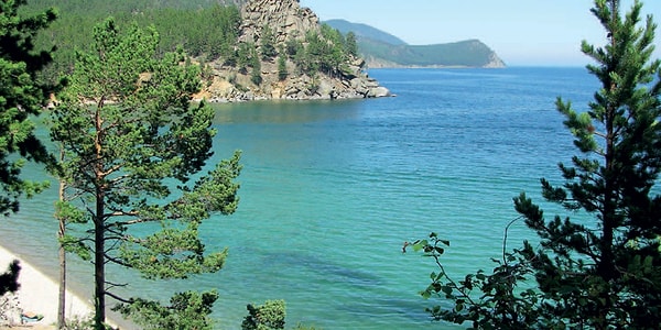 6. Какой рыбой славится озеро Байкал?