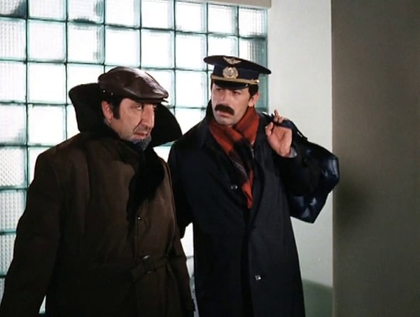 6. О ком мечтал Валико в фильме "Мимино"?