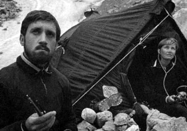 9. В каком фильме В. Высоцкий предстал перед нами в роли альпиниста?