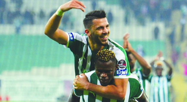 Bursaspor'un transfer yasağı bulunuyor.