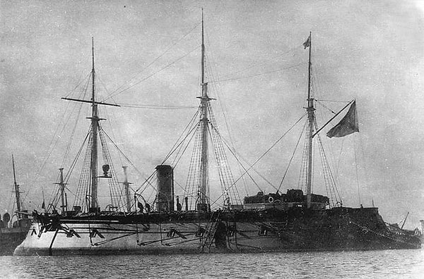 7. Как называлась броненосная батарея русского флота 19 века?