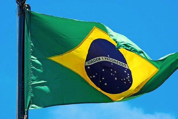 3. "Brezilya'da online bankacılık ve online devlet işleri çok gelişmiş durumda."