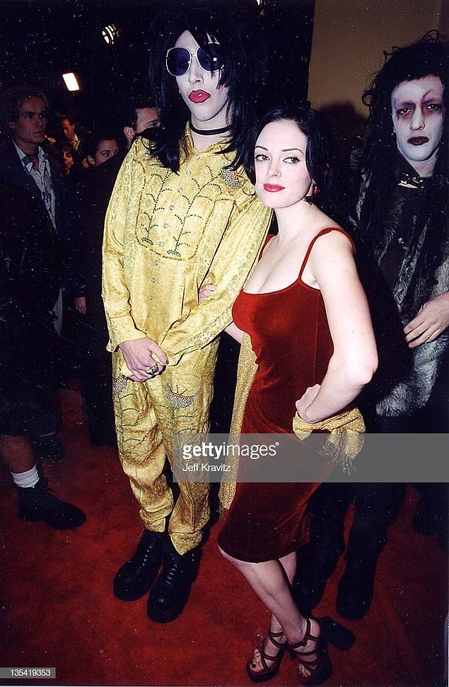 4. Marilyn Manson and Rose McGowan in 1997