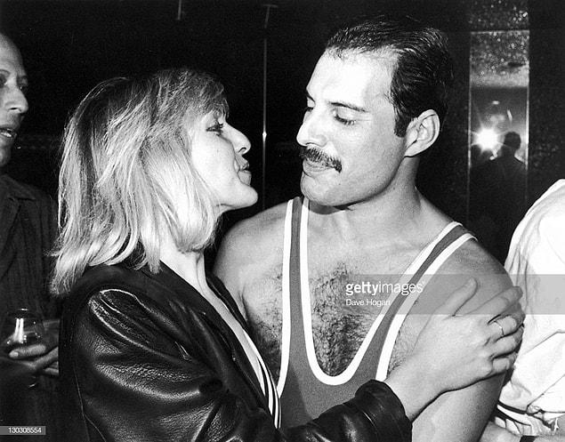 1. Freddie Mercury with his friend during his 38th birthday party at the nightclub, 1984