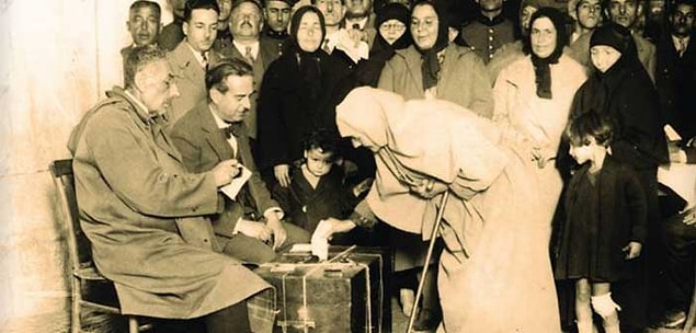 1935: Türkiye Büyük Millet Meclisi 5. dönem seçimleri yapıldı.
