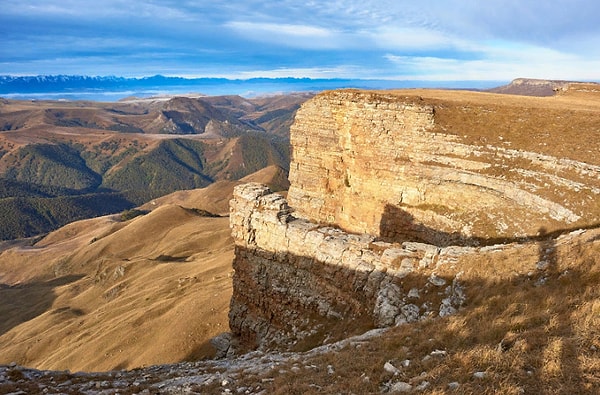 7. Вот где еще такое увидишь! Разве что только в...