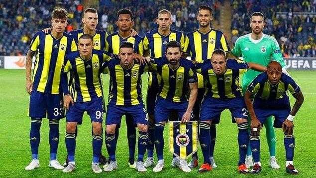 Fenerbahçe kadrosuna; Sadık Çiftpınar, Victor Moses ve Tolgay Arslan'ı ekledi.