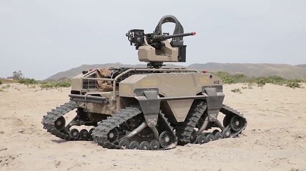 12. Боевой робот?