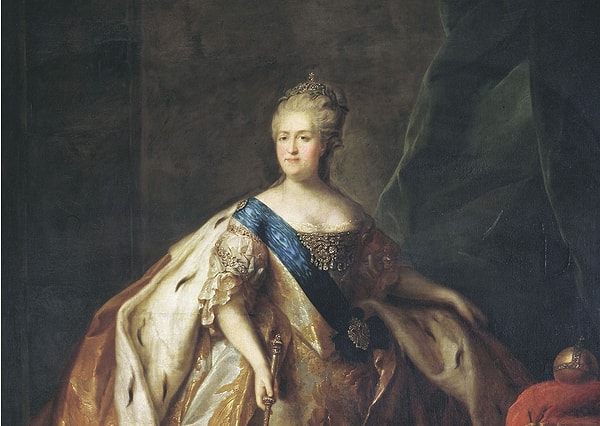 7. С каким философом Екатерина II вела дружескую переписку?