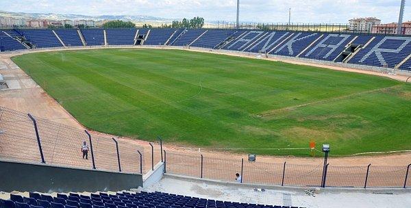 İdmanlarını Beştepe'deki Cumhurbaşkanlığı Sarayı'nda yapması beklenen futbol takımı, maçlarını ise Sincan Stadı'nda oynayacak.