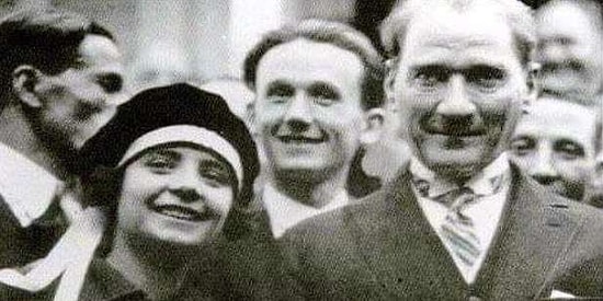 Türkiye'nin İlk Kadın Avukatı Süreyya Ağaoğlu'nun Atatürk'le Anısı Kadın Hakları Açısından Bir Ders Niteliğinde!