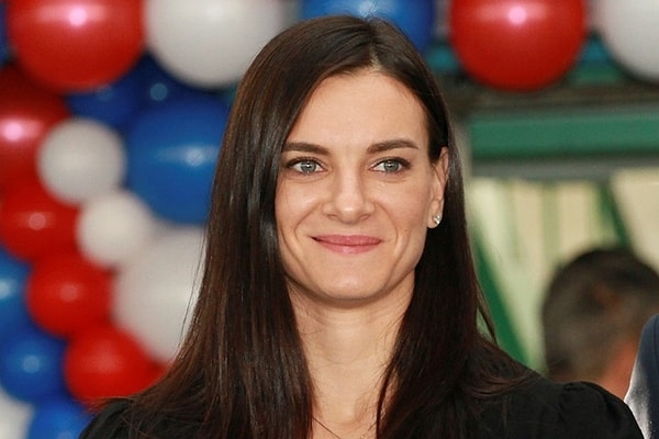 4. Кто эта женщина?