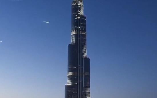 İsteyenler İçin Evlilik Teklifi Gibi Özel Anlarda Yıldız Kaydırabilen Japon Firması