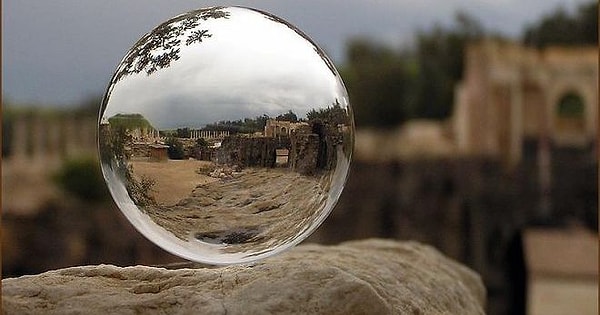 5. Что изучает философское учение - "Аксиология"?