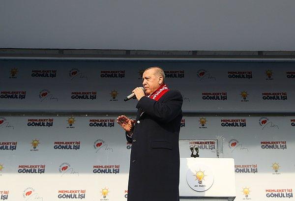 "CHP, HDP, İYİ Parti, Saadet Partisi, dördü de el ele, kol kola yürüyorlar"