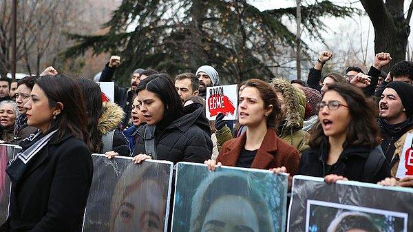 Davanın ilk duruşmasının ardından Şule Çet'in son anlarına dair görüntüler basına yansıdı.