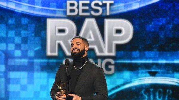 En iyi rap şarkısı: “God’s Plan” (Drake)