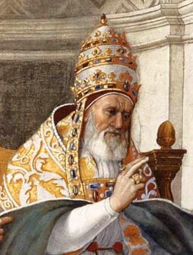 600: Papa I. Gregorius, hapşıran kişiye "Tanrı seni kutsasın" denebileceğine karar verdi.